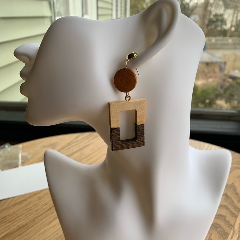 Lightweight wooden rectangular earrings